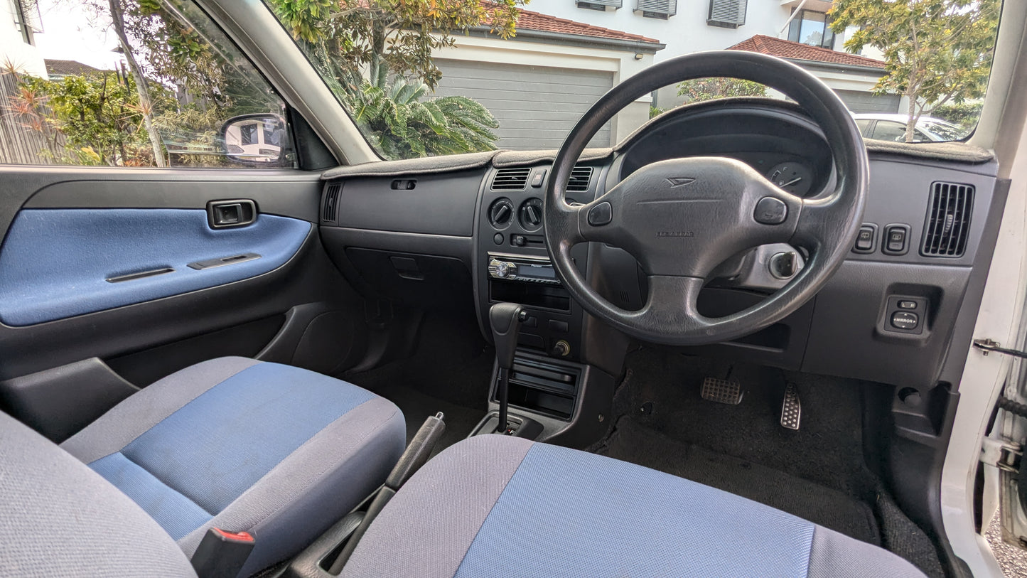 Rice Bubble - 2004 Daihatsu Sirion