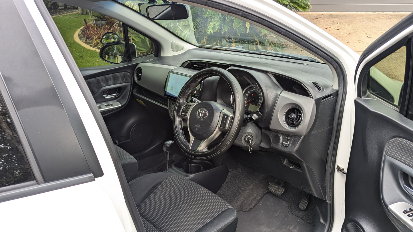 Snow White - 2016 Toyota Yaris