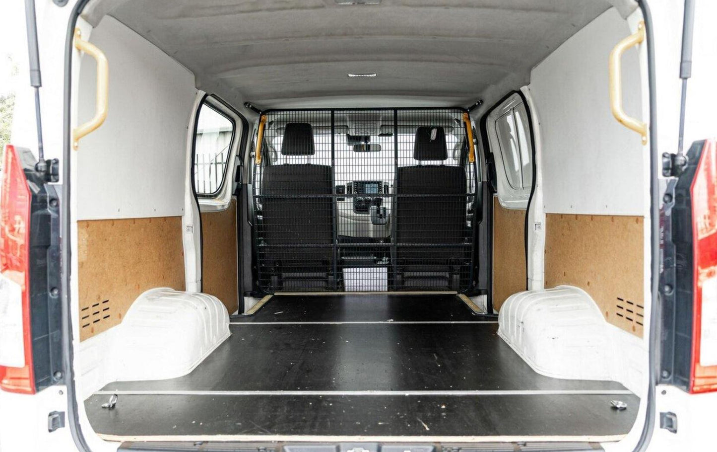 Ho - 2020 Toyota Hiace DX R LWB