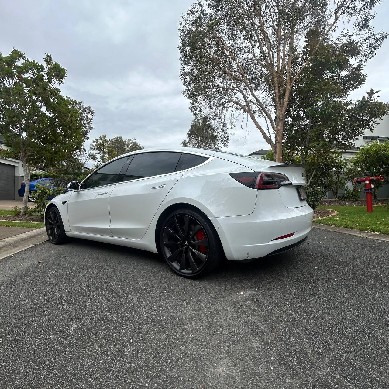 Thunderstruck - 2020 Tesla Model 3