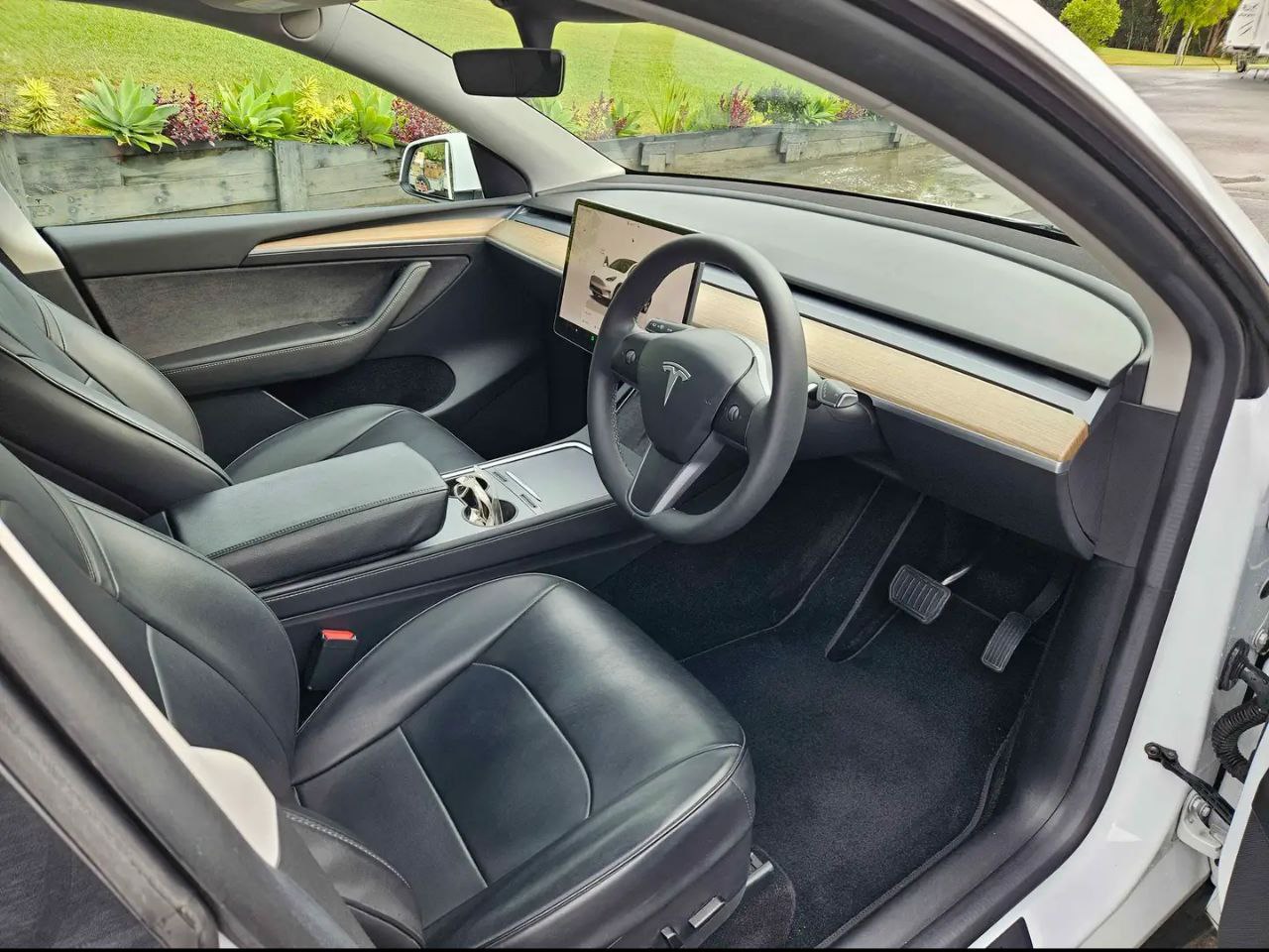 Smooth Operator - 2022 Tesla Model Y