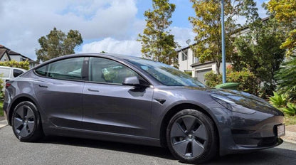 Major Tom - 2021 Tesla Model 3