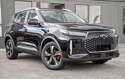 Charlie Sheen - 2025 Cherry Tiggo 4