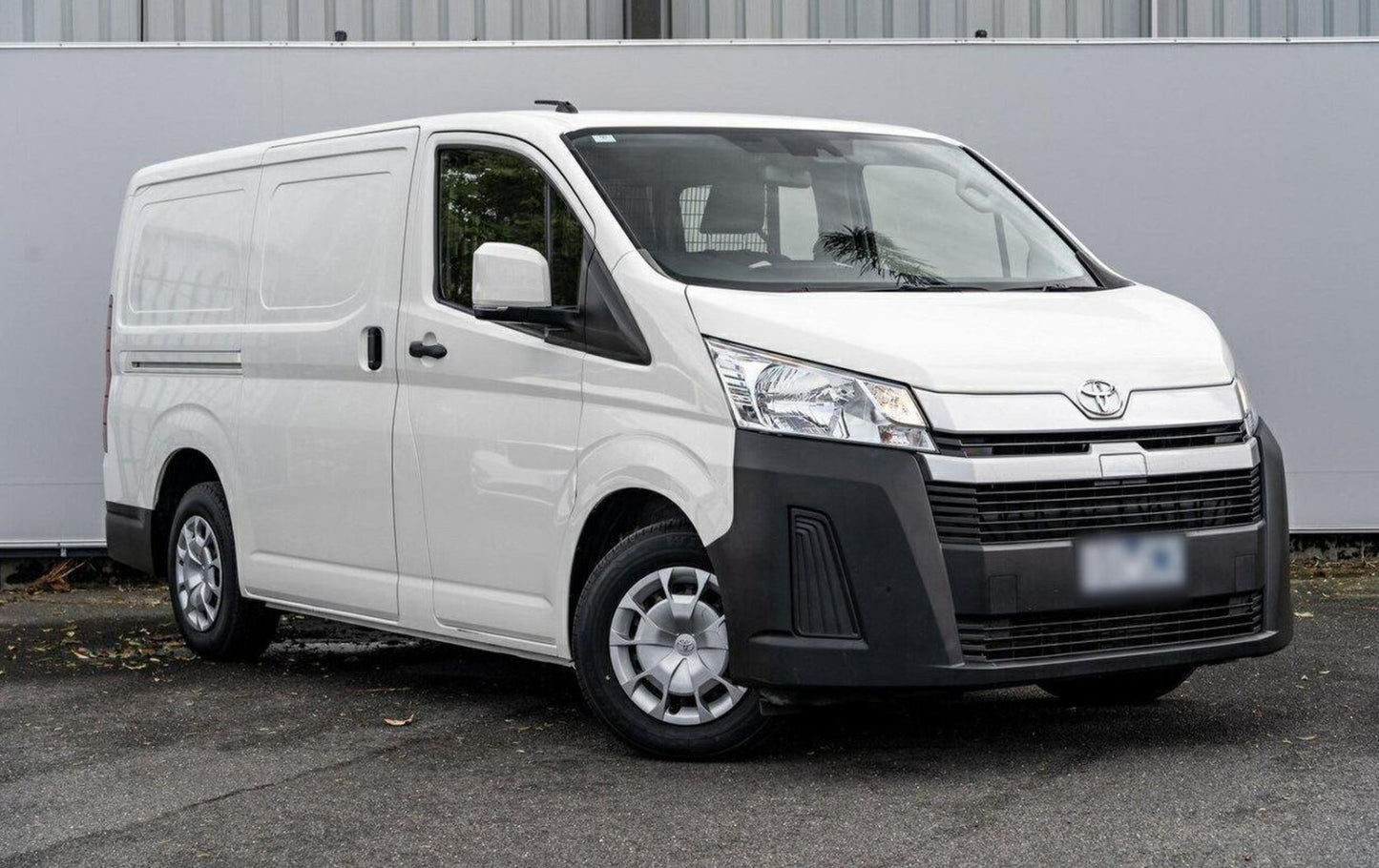 Ho - 2020 Toyota Hiace DX R LWB